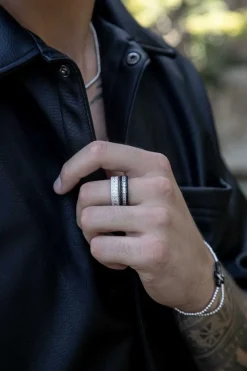 APM Monaco Bague Pave^ Bagues
