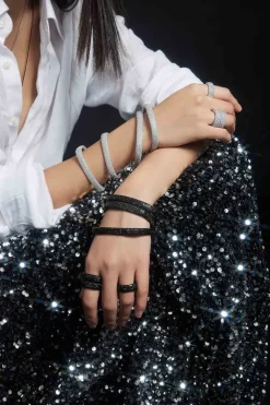 APM Monaco Bague Pave Noire^ Bagues