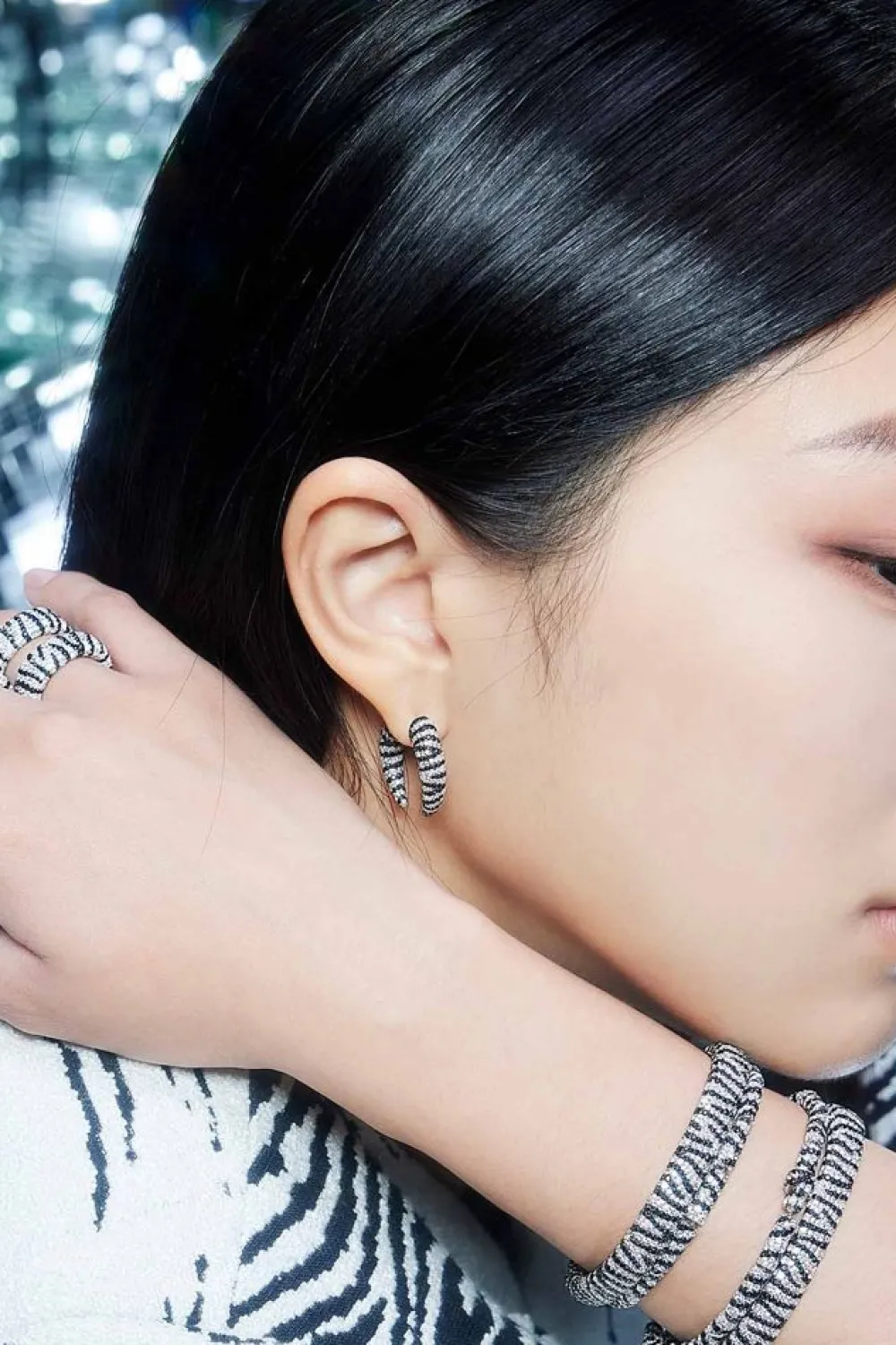APM Monaco Boucle D'Oreille Ear Jacket Zebre^ Boucles D'Oreilles