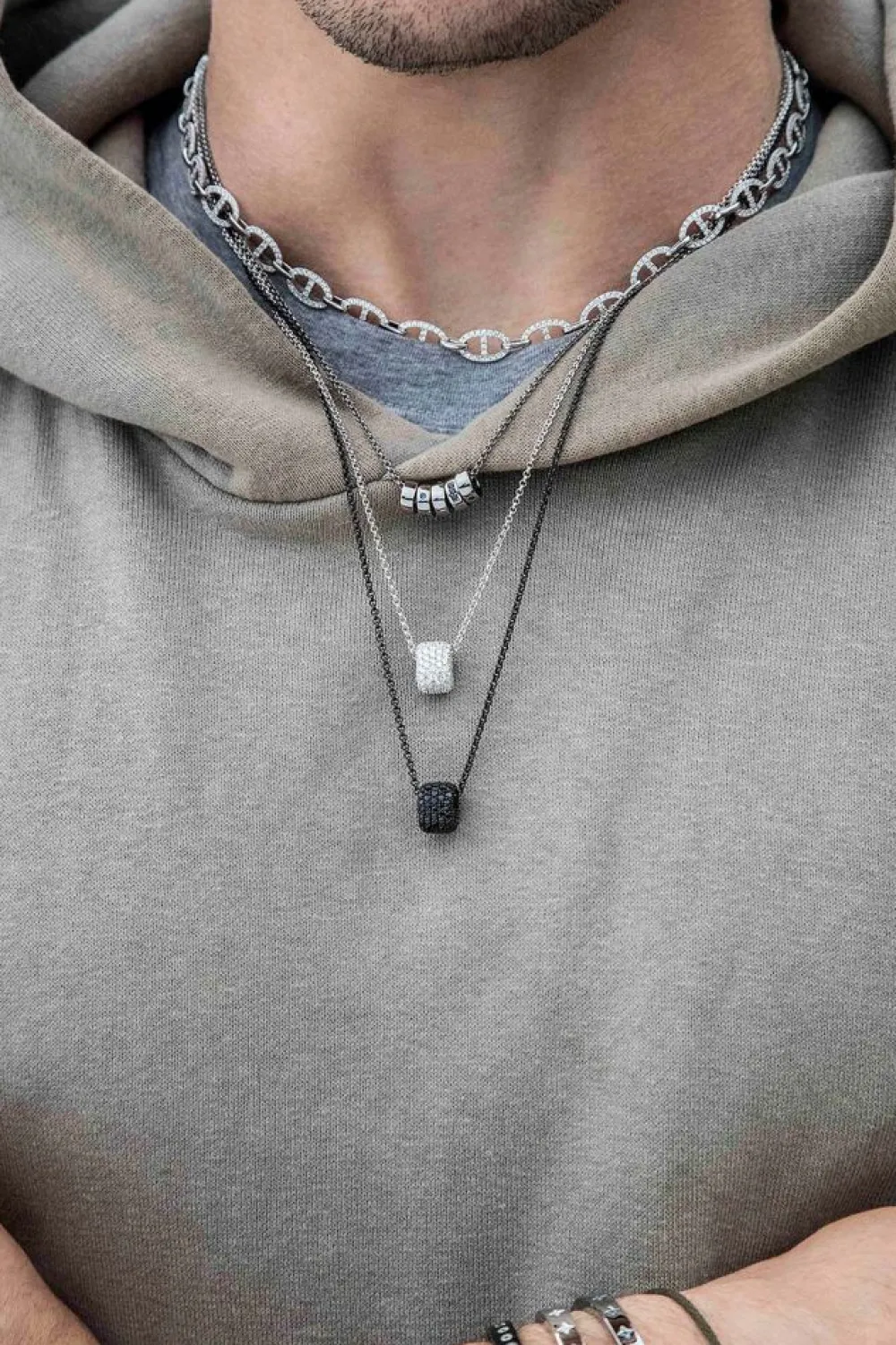 APM Monaco Collier Ajustable Avec Anneau Pave^ Colliers