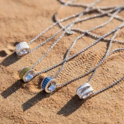 APM Monaco Collier Ajustable Avec Pendentif Anneau Pave^ Colliers
