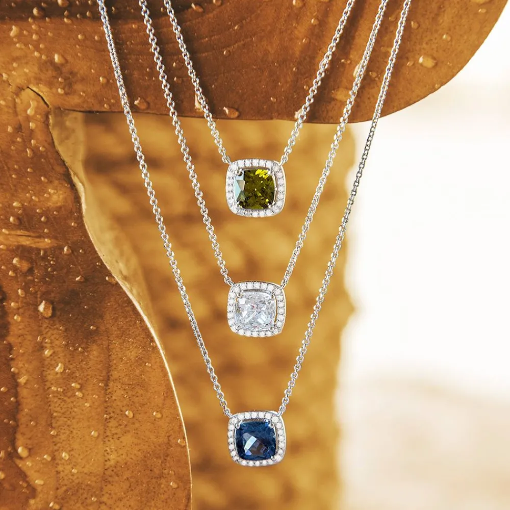 APM Monaco Collier Ajustable Avec Pierre Carree Bleue^ Colliers